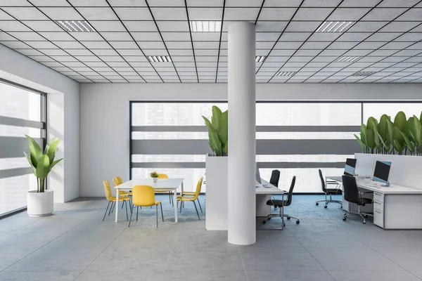 设有白色墙壁 混凝土地面 一排排电脑桌和有黄色椅子的候车室的开放空间办公室的内部 3D渲染 — 图库照片