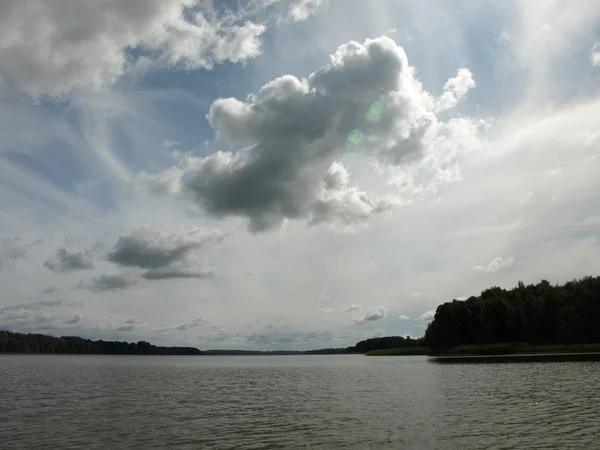 Vue Sur Lac Avec Beaux Nuages Journée Ensoleillée Été Lielezers — Photo