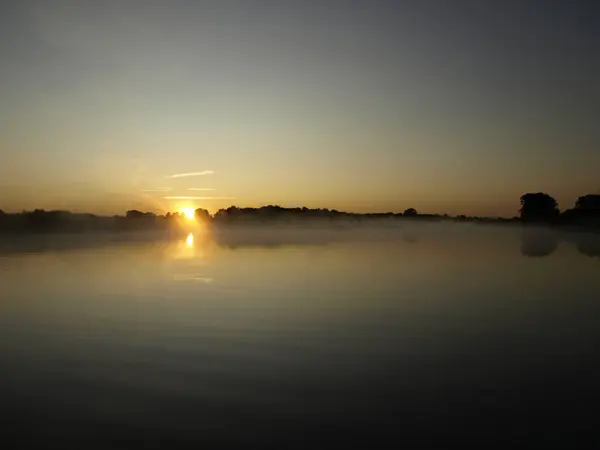 Sunrise River Foggy Summer Morning Sky Reflections Water Misty Reflection — Stock Photo, Image