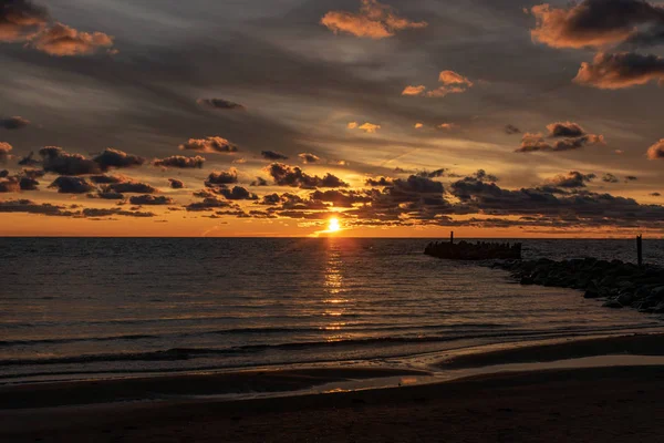 Bella Fotografia Con Tramonto Sul Mare Cielo Bello Colorato — Foto Stock