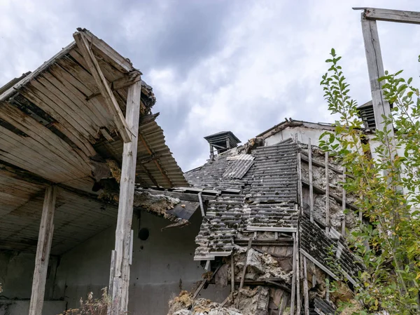 Paisaje Otoño Con Demolición Del Edificio Edificio Destruido — Foto de Stock