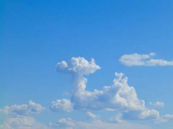 Nube Blanca Abstracta Cielo Azul —  Fotos de Stock