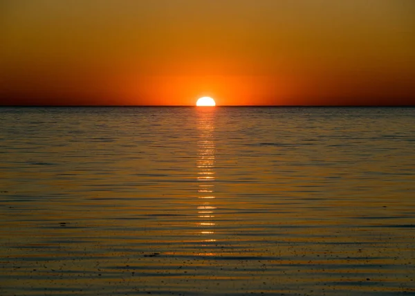 Schöne Sommersonnenuntergangslandschaft Der Ostsee Estland — Stockfoto