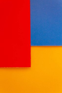 Çok renkli kareler ve dikdörtgenler bir dizi şeklinde hayal