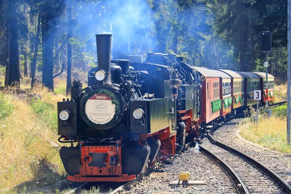 Vecchio treno sulla Brockenbahn ad Harz, Germania — Foto Stock