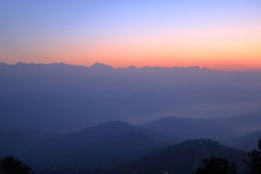 Himalaya Sıradağları, Nepal gündoğumu güzel ilk ışık