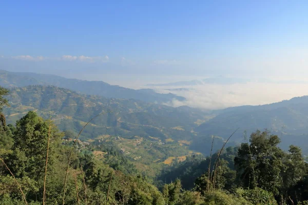 Bella prima luce dall'alba sulla catena montuosa dell'Himalaya, Nepal — Foto Stock