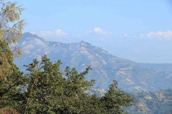 Vackert första ljus från soluppgången på Himalaya bergskedjan, Nepal — Stockfoto