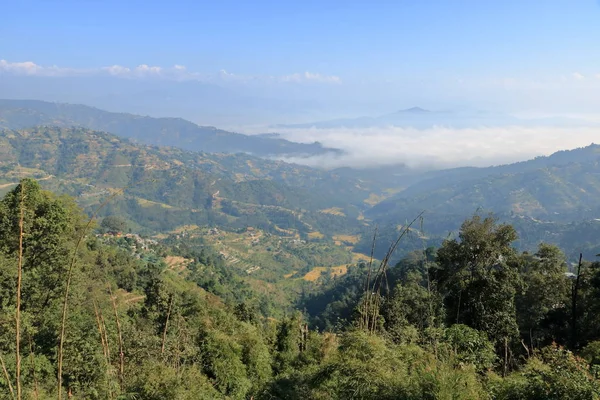 Bella prima luce dall'alba sulla catena montuosa dell'Himalaya, Nepal — Foto Stock