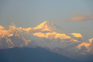 Gece manzarası, gün batımı at Annapurna Sıradağları, Pokhara, Nepal