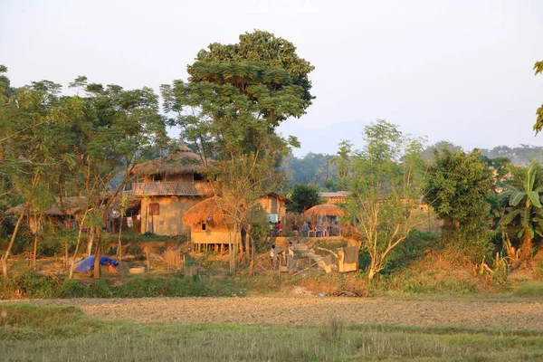 Vista paisagem de um campo no Nepal — Fotografia de Stock