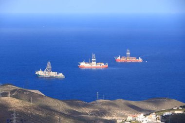 Petrol ve gaz sondaj için gemide kal bağlantı noktasında, Gran Canaria ada.