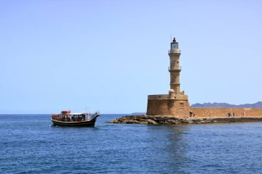Venedik limanı ve Akdeniz'de Gezen Gezi teknesi, Girit, Yunanistan