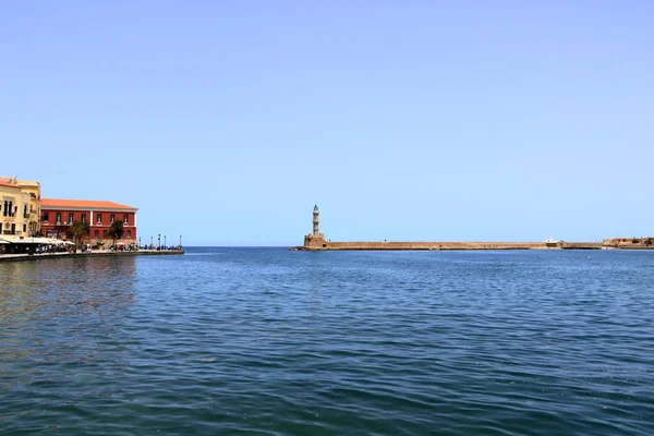 Famouse Port Wenecki nabrzeżu starego miasta w Chanii, Kreta, Grecja — Zdjęcie stockowe