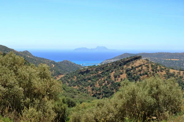 Пляж Agia Galini на острове Крит, Греция — стоковое фото
