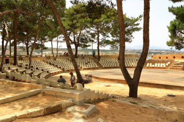 Rethymno, Girit adası / Yunanistan - 28 Mayıs 2019: Girit'teki büyüleyici eski şehir Rethymno, Yunanistan