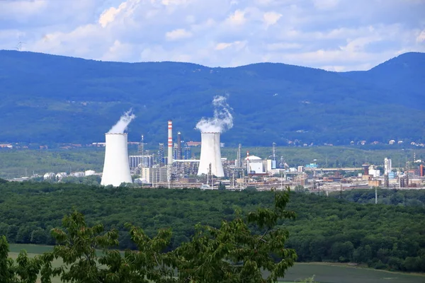 Centrale elettrica a carbone vicino a Most, Repubblica Ceca — Foto Stock