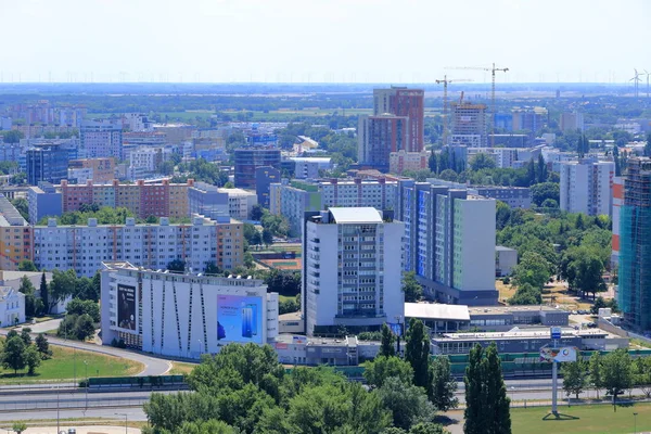 Top View para blocos de apartamentos em Bratislava, República Eslovaca — Fotografia de Stock