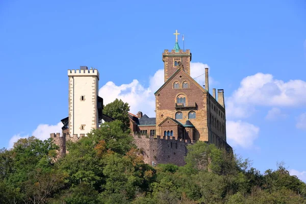 Widok na słynny Wartburg - Lista światowego dziedzictwa UNESCO, Eisenach, Turyngia, Niemcy — Zdjęcie stockowe