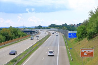 28 Haziran 2020 Dresden, Almanya: Alman otoyolu A17 Dresden 'den Prag' a