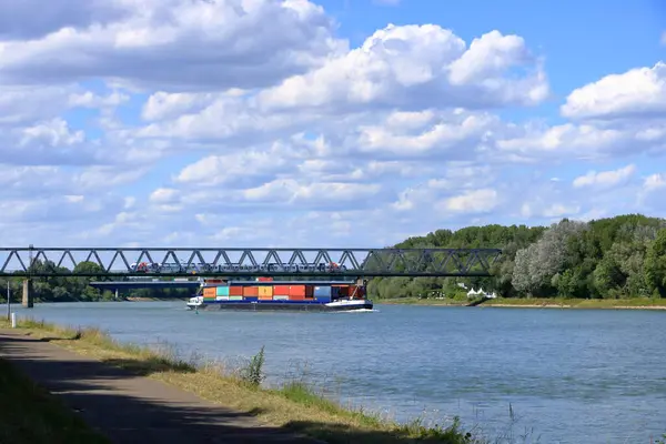 Transporte Marítimo Terrestre Por Río Rin Cerca Germersheim —  Fotos de Stock