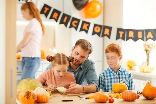 Happy Family Table Making Crafts Pumpkins Preparing Together Halloween Party — Stock Photo, Image