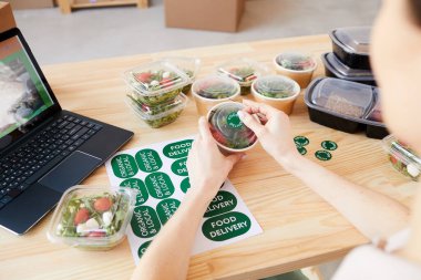 Sağlıklı yemek dağıtım servisi