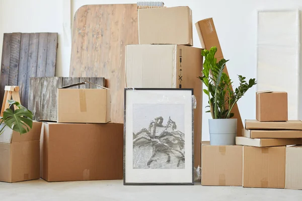 Taşınmak için paketlenmiş eşyalar — Stok fotoğraf
