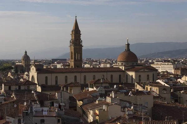 Вид Місто Флоренція Типовою Середньовічною Ренесансної Архітектурою Ландшафтним Краєвидом Фоновому — стокове фото