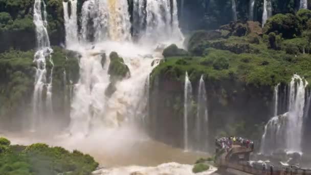 Time Lapse Con Vista Delle Cascate Iguazu Dei Visitatori Primo — Video Stock