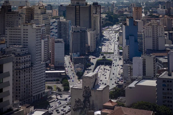 城市景观 大大道和主大岛 通过巴西圣保罗市中心交通 — 图库照片