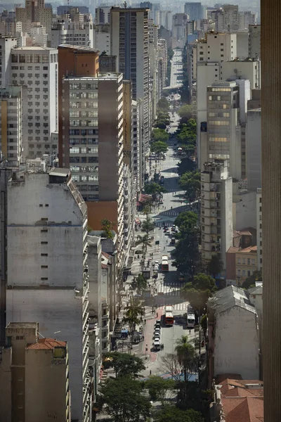 垂直城市景观 可欣赏到巴西圣保罗大都会市中心大道的景色 — 图库照片