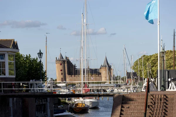Muiden Netherlands September 2019 Διέλευση Λιμένων Και Υδατοφρακτών Στην Ιστορικά — Φωτογραφία Αρχείου