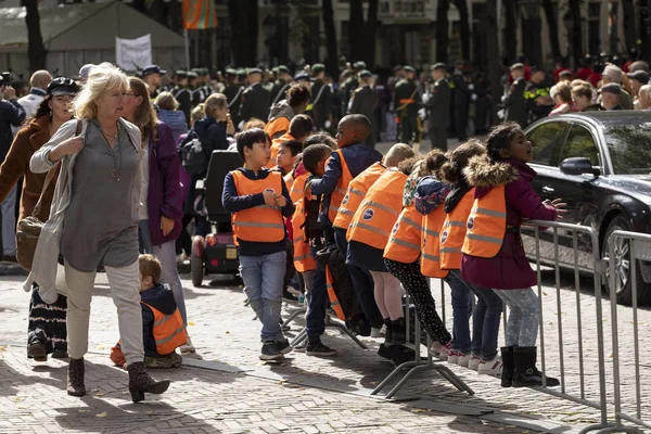 Haya Países Bajos Septiembre 2019 Brigada Niños Con Chalecos Ayudantes — Foto de Stock