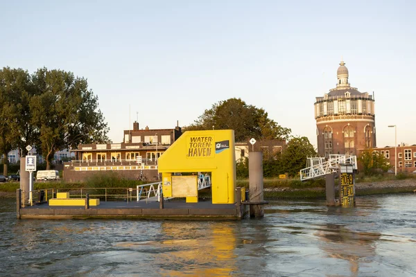 Rotterdam Países Bajos Septiembre 2019 Muelle Atraque Andamiaje Río Maas — Foto de Stock