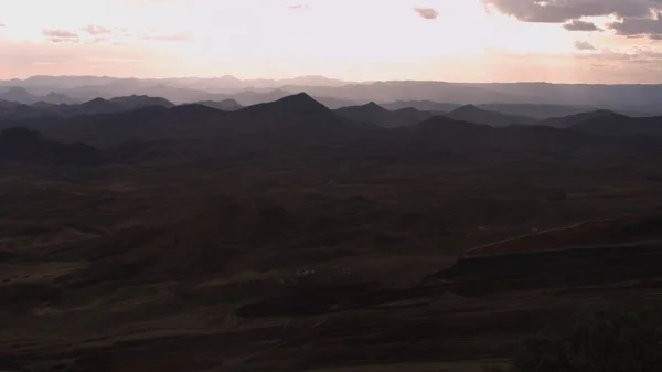 モロッコのアズロウ山脈からの眺め. — ストック写真