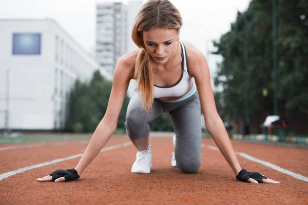 Chica Entra Para Los Deportes — Foto de Stock