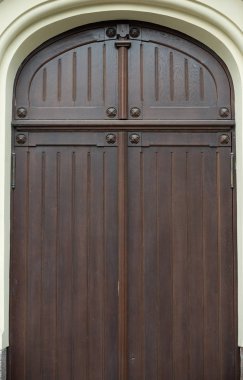 ahşaptan yapılmış güzel ön kapılar
