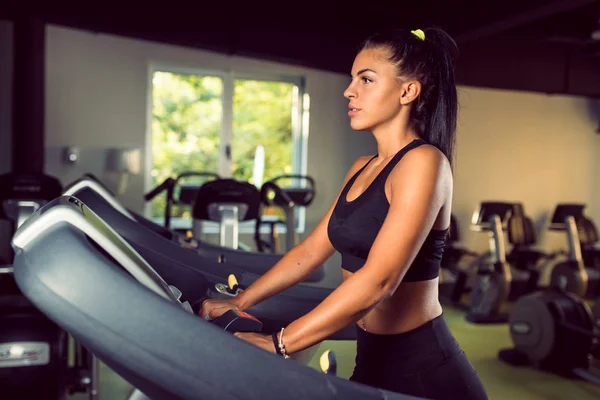 Exercício Mulher Jovem Ginásio Estilo Vida Saudável — Fotografia de Stock