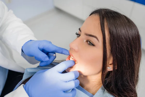 Dentysta Pracy Instrumentu Lusterko Dentystyczne — Zdjęcie stockowe