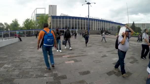 Mexiko Stadt Mexiko Juni 2019 Menschen Gehen Zum Buenavista Bahnhof — Stockvideo