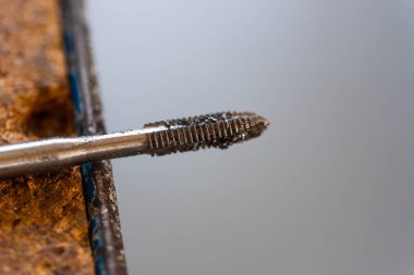 Endüstride matkap gibi araçlar