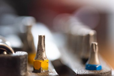 Sanayide Tornavidalar gibi araçlar