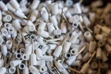 Sanayide kullanılan kablolar ve kablo makineleri