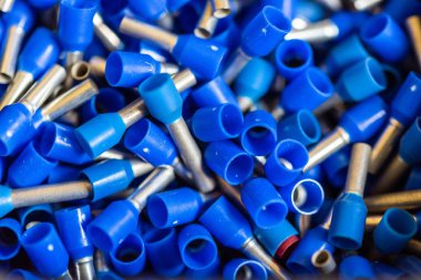 Sanayide kullanılan kablolar ve kablo makineleri