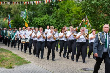 Hude, Almanya, 04.04.2019: shooter geçit töreni