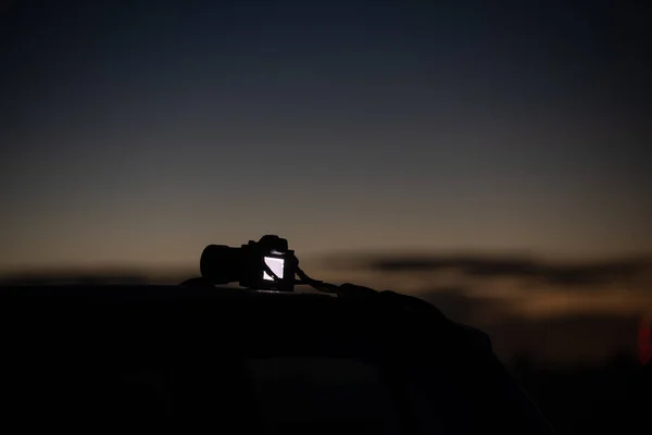 Una Macchina Fotografica Installata Tetto Dell Automobile Nella Notte Scura — Foto Stock