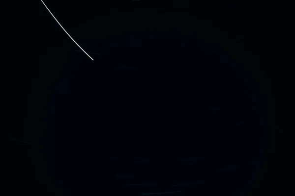 Een Satelliet Vliegt Hoog Lucht Donkere Nacht — Stockfoto