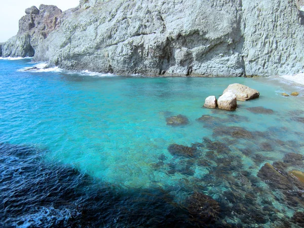 Крымский Пляж Скалы — стоковое фото