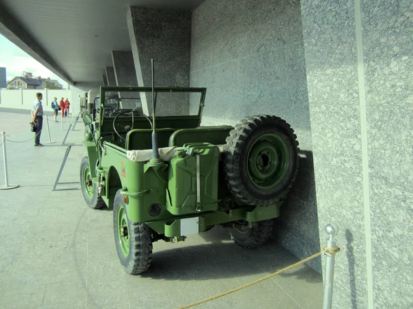 Старый Военный Автомобиль Suv — стоковое фото